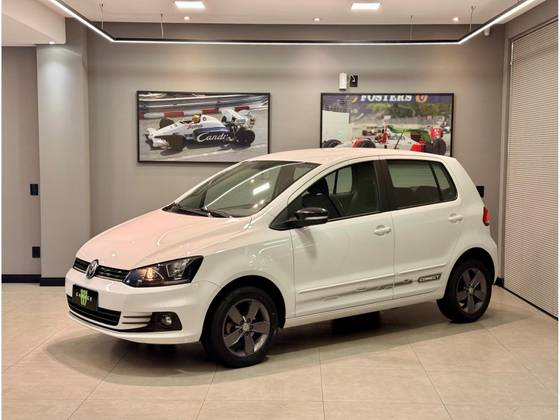VOLKSWAGEN FOX 1.6 MSI TOTAL FLEX CONNECT 4P MANUAL VOLKSWAGEN FOX 1.6 MSI TOTAL FLEX CONNECT 4P MANUAL